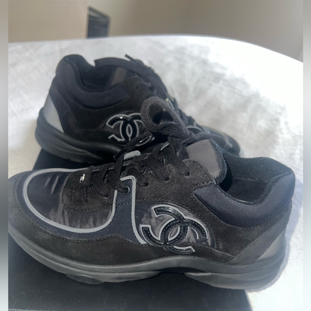 CHANEL Mesh, Suede Calfskin & Grained Calfskin sneakers size 38
